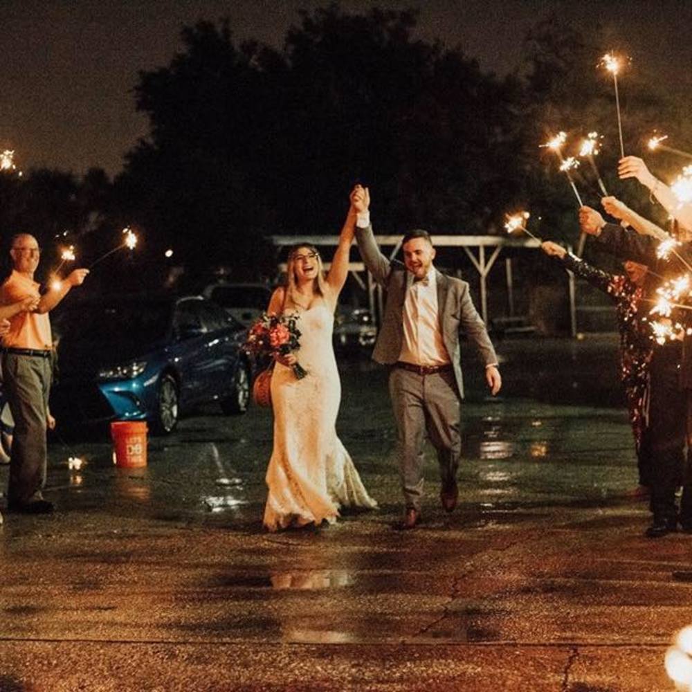 Meet your Posher, Cira